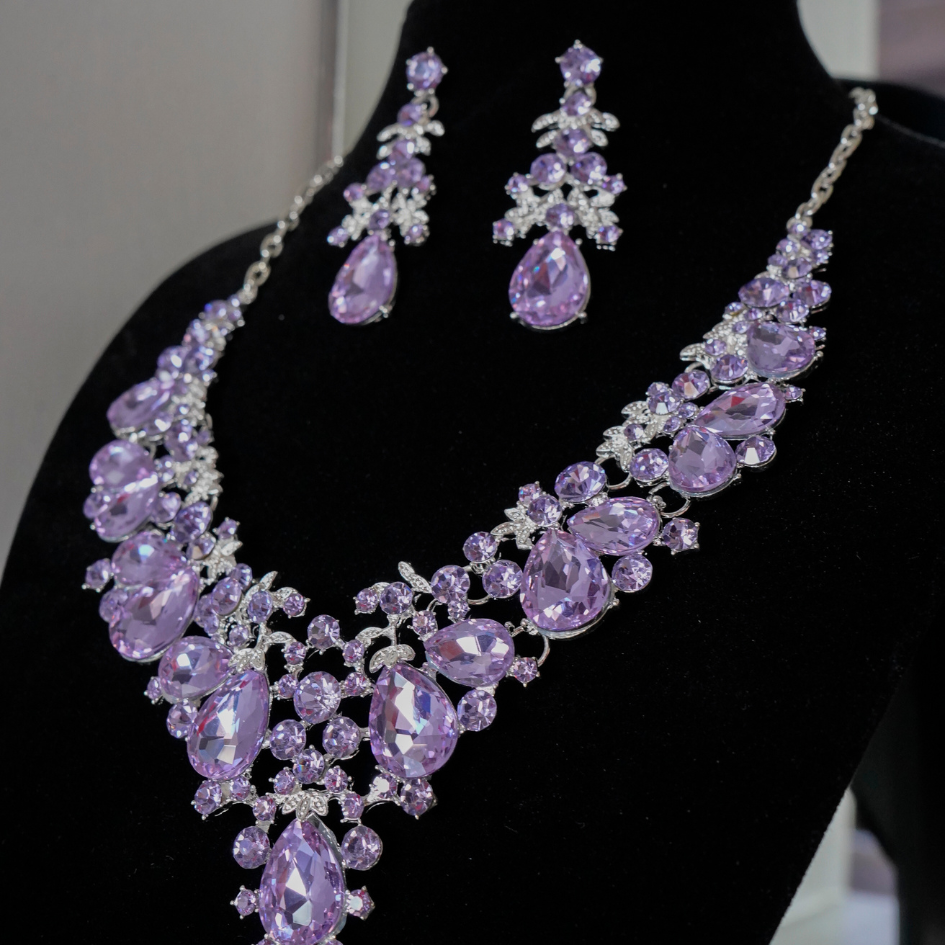 Necklace Set